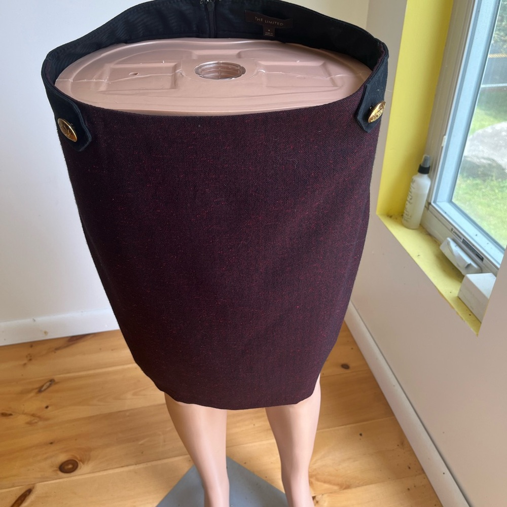 The Limited Dark Red Pencil Skirt